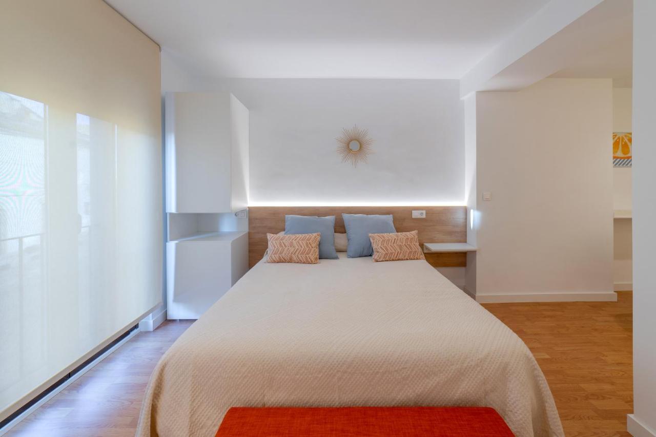 Apartamentos Turísticos Torres De Santiago Úbeda Exterior foto
