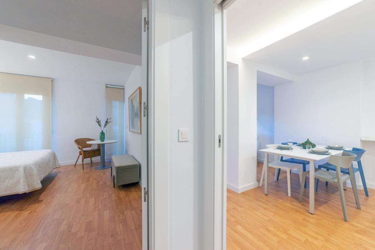 Apartamentos Turísticos Torres De Santiago Úbeda Exterior foto